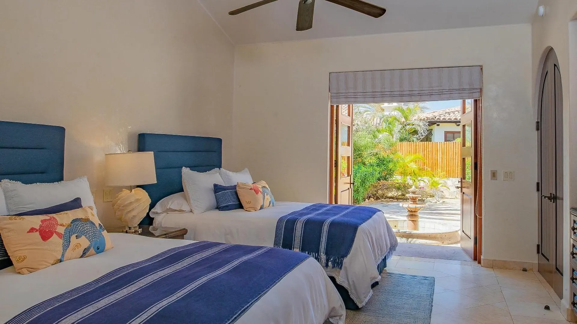 Seaside Escape With Stunning Views & Private Pool Villa Cabo San Lucas